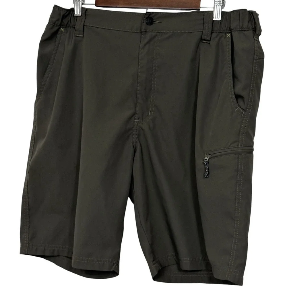 Wrangler Mens Outdoor Cargo Shorts Dark Olive Stretch Hiking Fishing Elastic 36